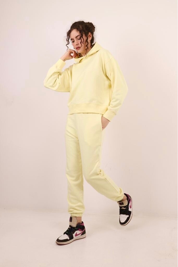 ALT ÜST EŞOFMAN TAKIMI