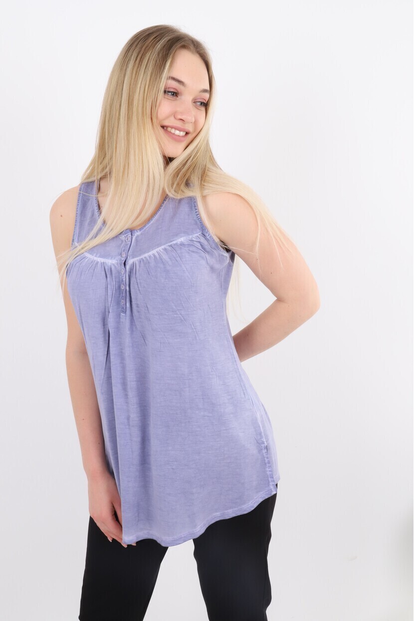 Önü Büzgülü Düğmeli Bluz