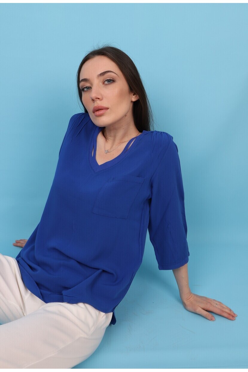 Yaka Detaylı Gömlek 