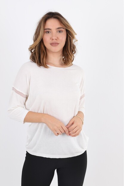 B.Yaka Kol Detaylı Triko