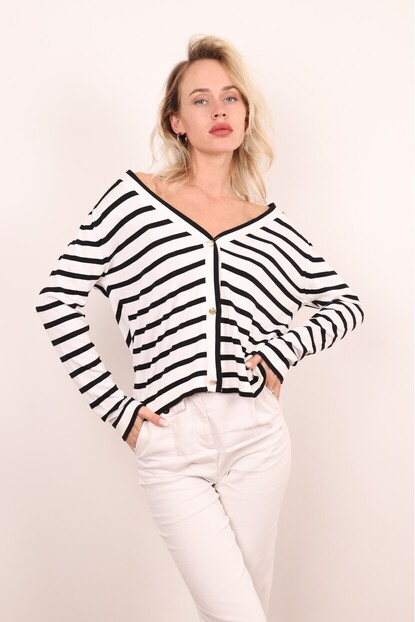 ÇİZGİLİ TRİKO HIRKA