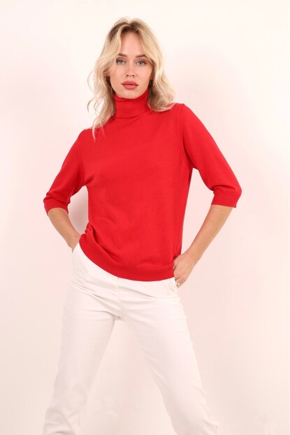 DİK YAKA ÖRGÜ KAZAK