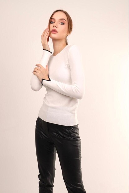 Ekru Bisiklet Yaka Basic Triko