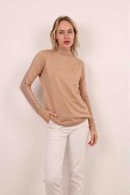 Kol Sim Detaylı Triko