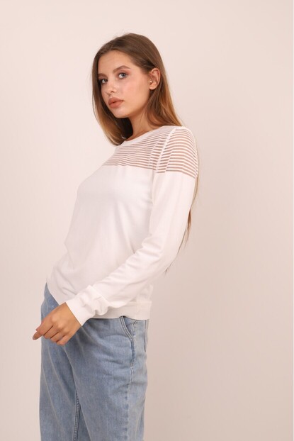 ÜST SİM DETAYLI TRİKO