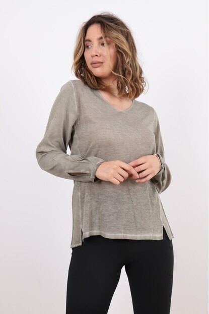 V Yaka Triko Dokuma Karışımlı Bluz