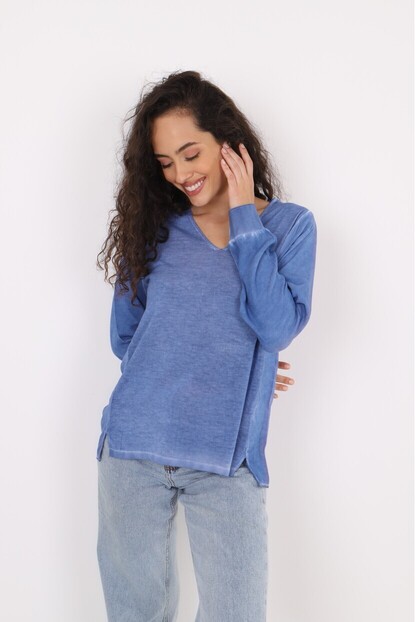 V Yaka Triko Dokuma Karışımlı Bluz