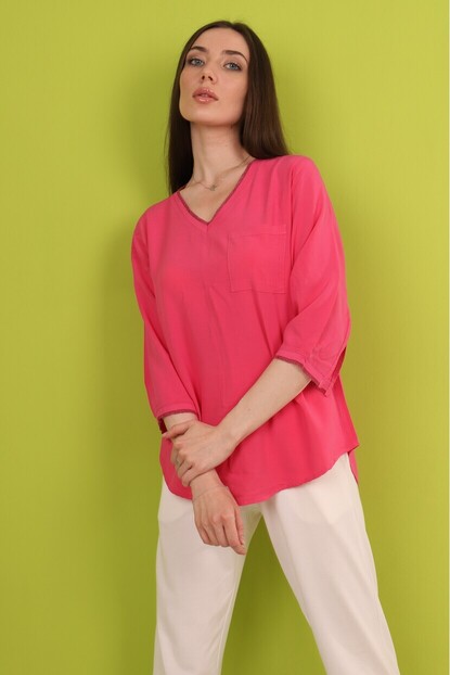 Yaka ve Kol Sim Detaylı Gömlek