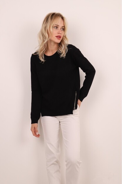 Yanları Fermuarlı Triko 