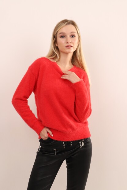 YUMUŞAK DOKULU KAZAK