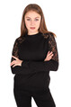 Lace shoulder detailed